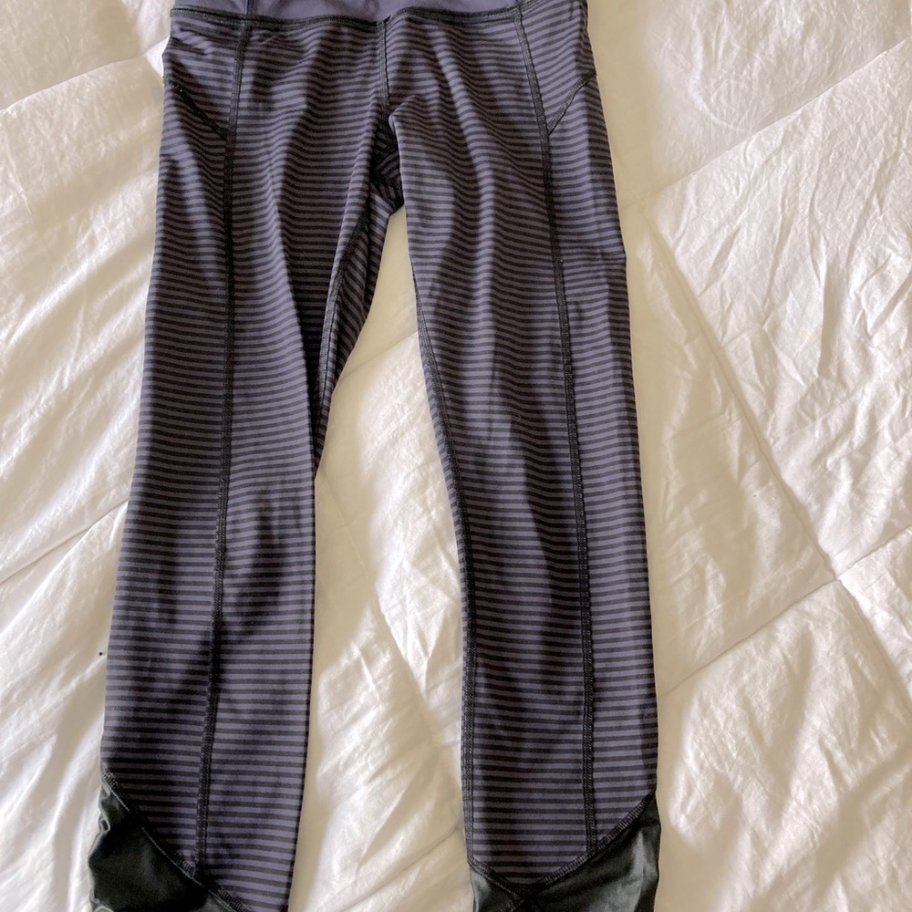 Lululemon striped athletic leggings. Size 4.